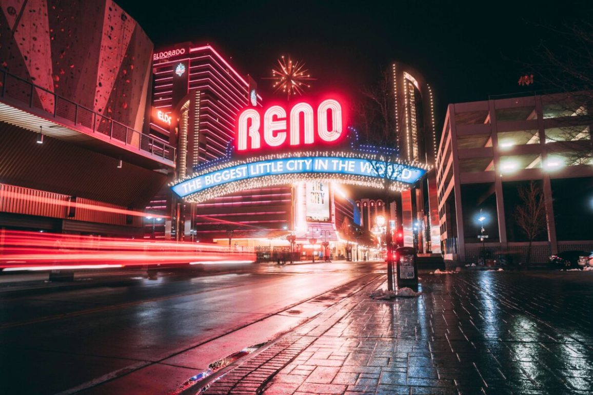 reno, nevada sign at night